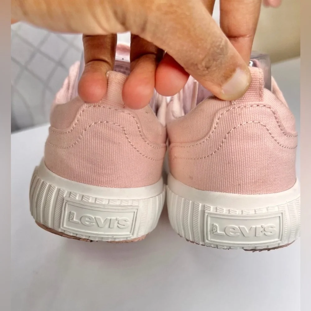 Levi’s Women’s Emma Platform Sneakers Size  8 Pink - Picture 7 of 10